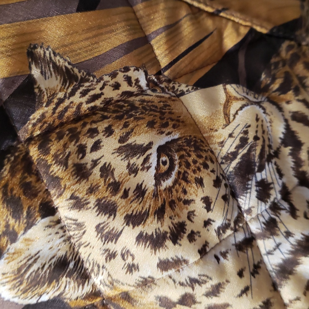 Rare fund Salvatore Ferragamo Floral and Animal Print Vest - Brown and Orange - Picture 2 of 16